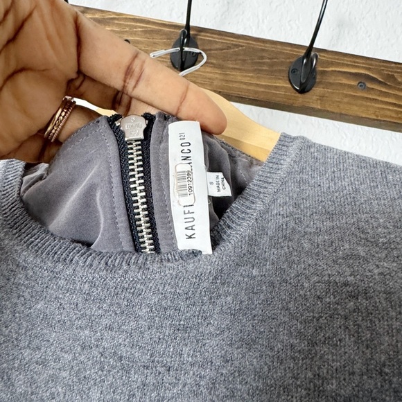 KaufmanFranco sleeveless zip in back vest - Picture 5 of 5